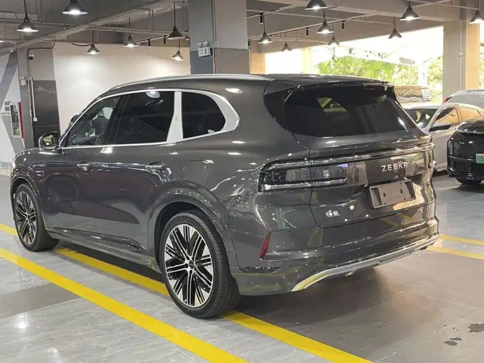 ZEEKR 8X 2026 Model 70kWh Ultra+