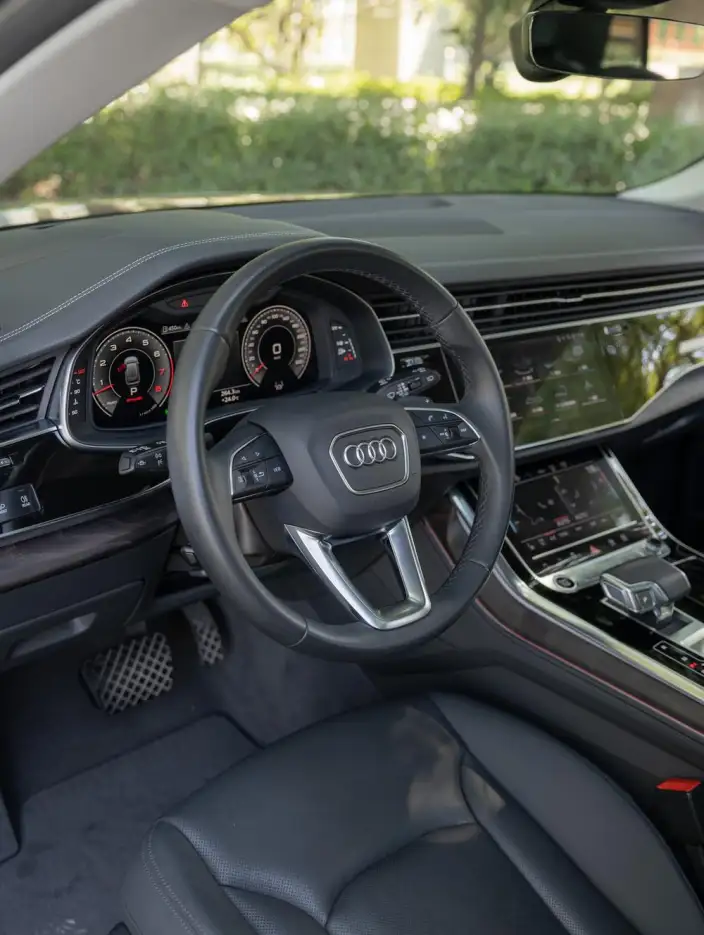 Audi Q8 2023 Model 55 TFSI Luxury Dynamic Model – фото 10