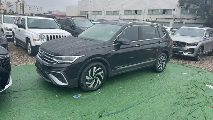 Volkswagen Tiguan L 2024 Model 330TSI 2WD Smart Edition – фото 1
