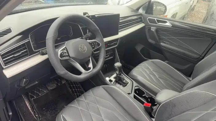 Volkswagen Tiguan L 2024 Model 330TSI 2WD Smart Edition – фото 5