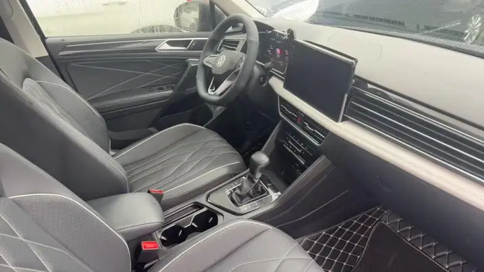 Volkswagen Tiguan L 2024 Model 330TSI 2WD Smart Edition – фото 8