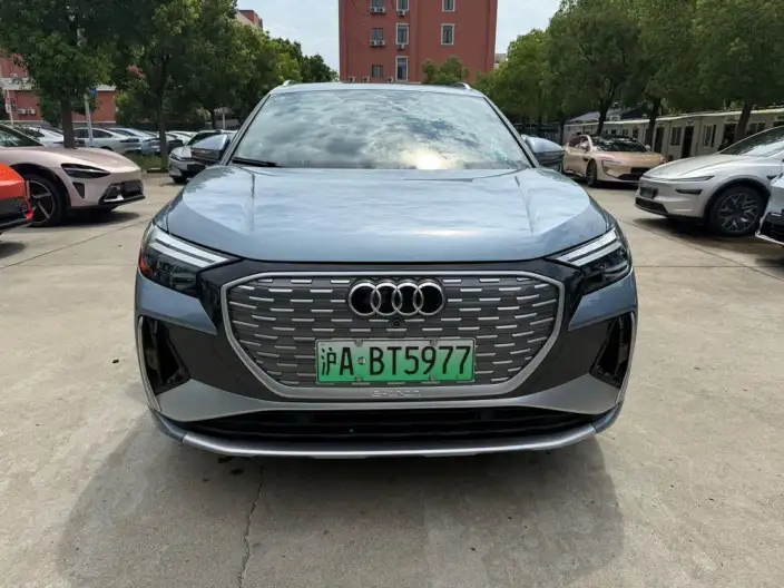 Audi Q4 e-tron 2023 Model 40 e-tron Chuangxing Edition – фото 2