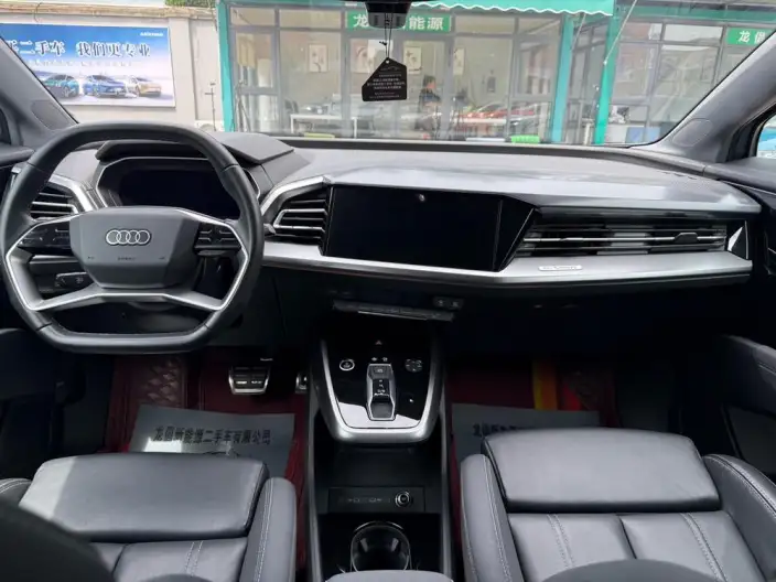 Audi Q4 e-tron 2023 Model 40 e-tron Chuangxing Edition – фото 7