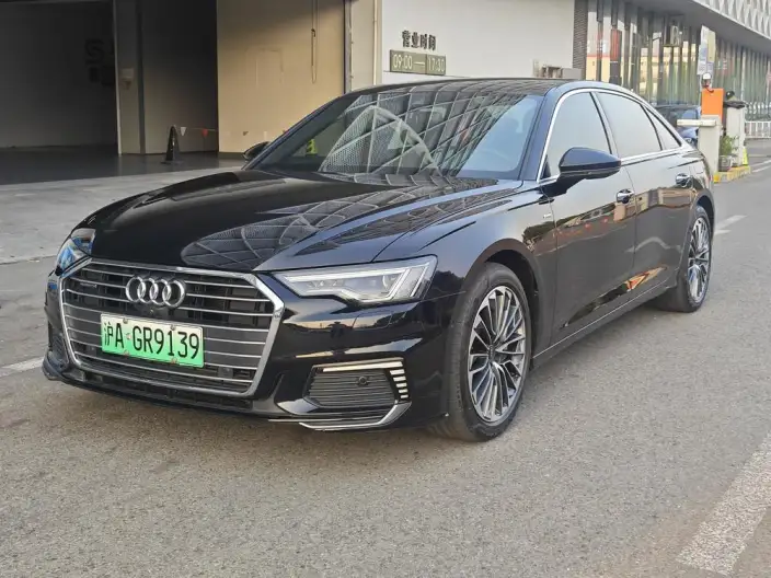 Audi A6L PHEV 2020 Model 55 TFSIe quattro – фото 1