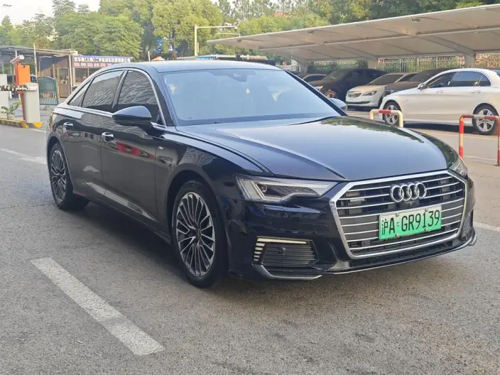 Audi A6L PHEV 2020 Model 55 TFSIe quattro – фото 3