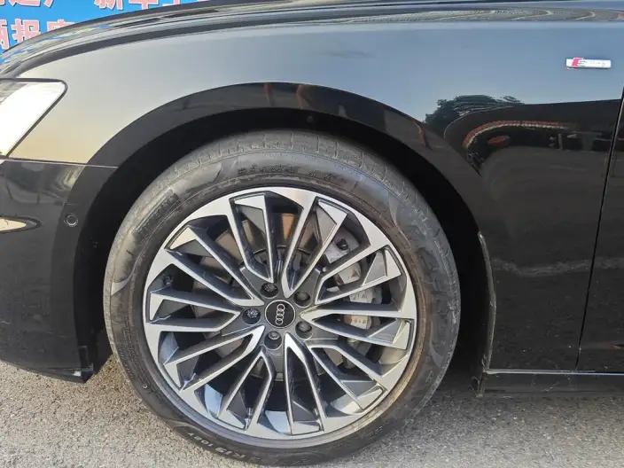 Audi A6L PHEV 2020 Model 55 TFSIe quattro – фото 10