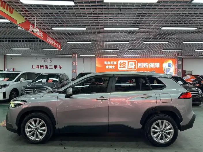 Toyota Corolla Cross 2022 Model 2.0L Exclusive Edition – фото 4