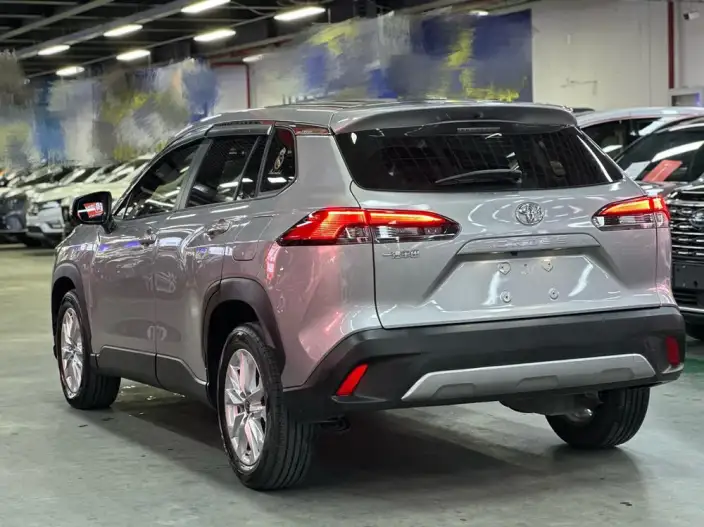 Toyota Corolla Cross 2022 Model 2.0L Exclusive Edition – фото 5