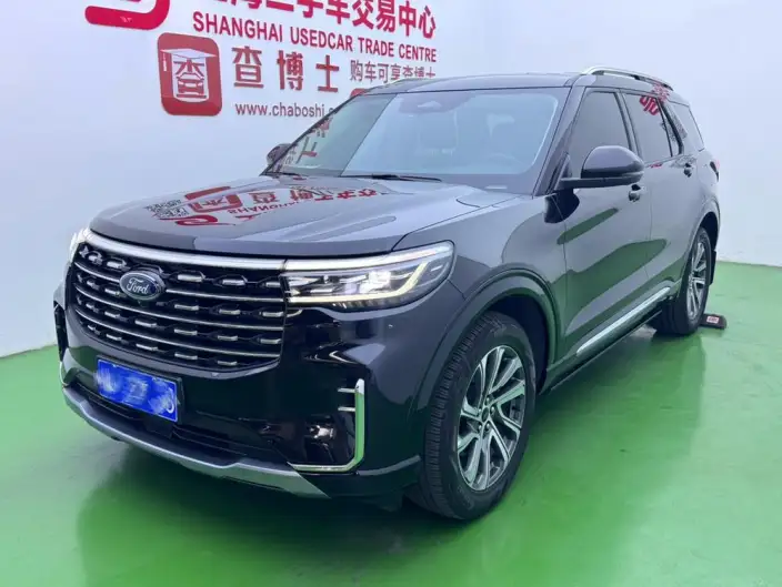 Ford Explorer 2024 Model 2.3T EcoBoost 4WD Fashion plus Edition 7 seat – фото 1