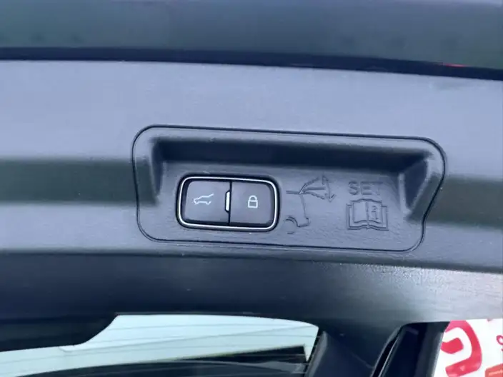 Ford Explorer 2024 Model 2.3T EcoBoost 4WD Fashion plus Edition 7 seat – фото 9