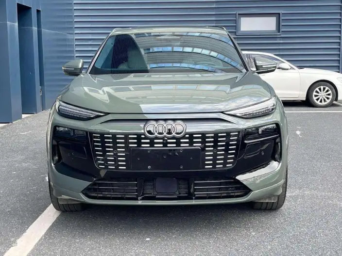 AUDI Q6L e-tron 2026 Model Ultra-long Endurance – фото 2