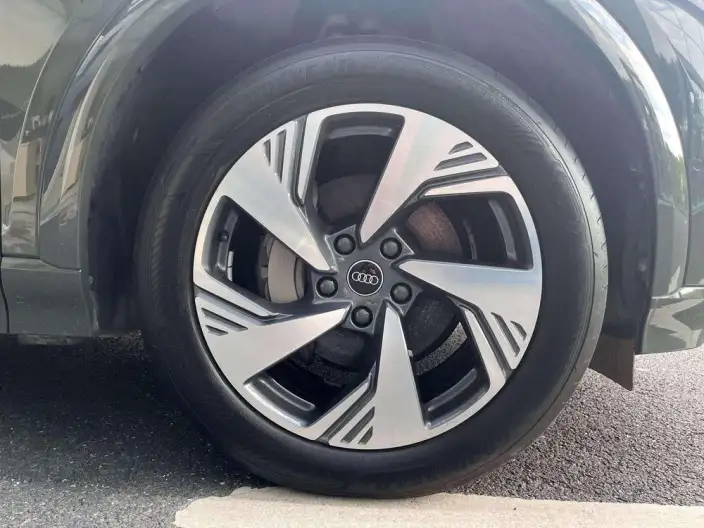 AUDI Q6L e-tron 2026 Model Ultra-long Endurance – фото 6