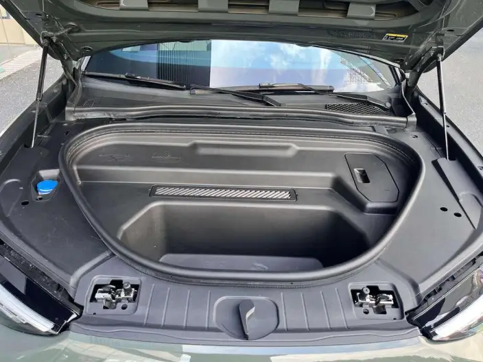 AUDI Q6L e-tron 2026 Model Ultra-long Endurance – фото 7