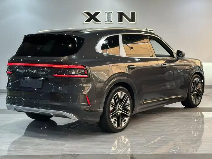 ZEEKR 8X 2026 Model 70kWh Ultra+ – фото 6