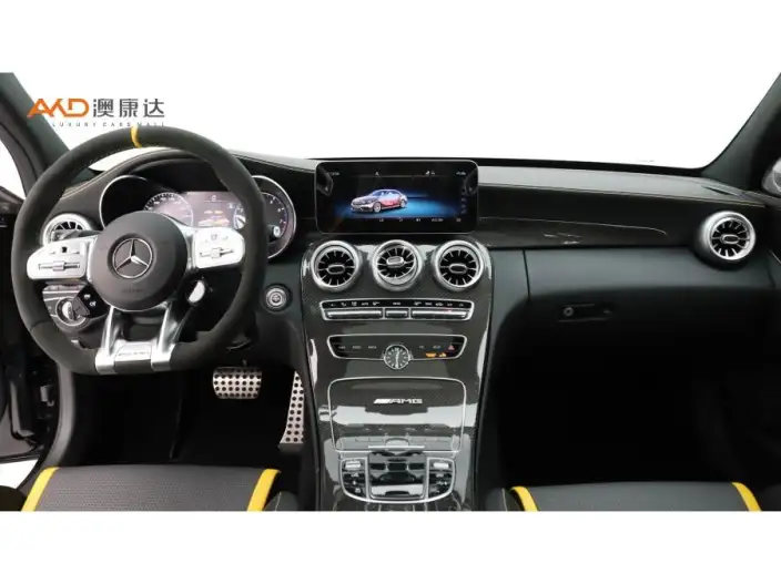 Mercedes-Benz C-Class AMG 2021 Model AMG C 63 Dark Night Special Edition – фото 6
