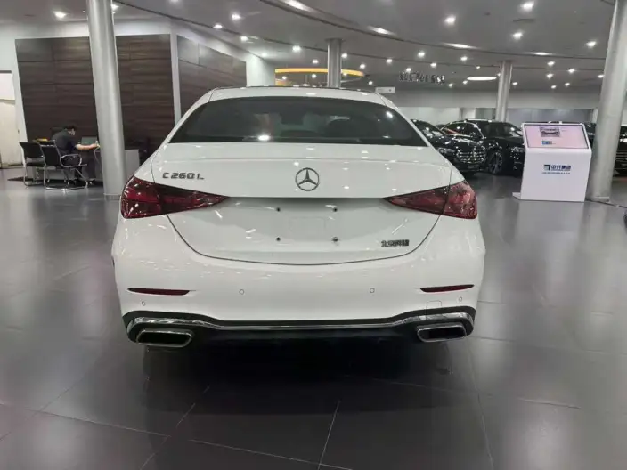 Mercedes-Benz C-Class 2022 Model C 260 L Sports Edition – фото 6