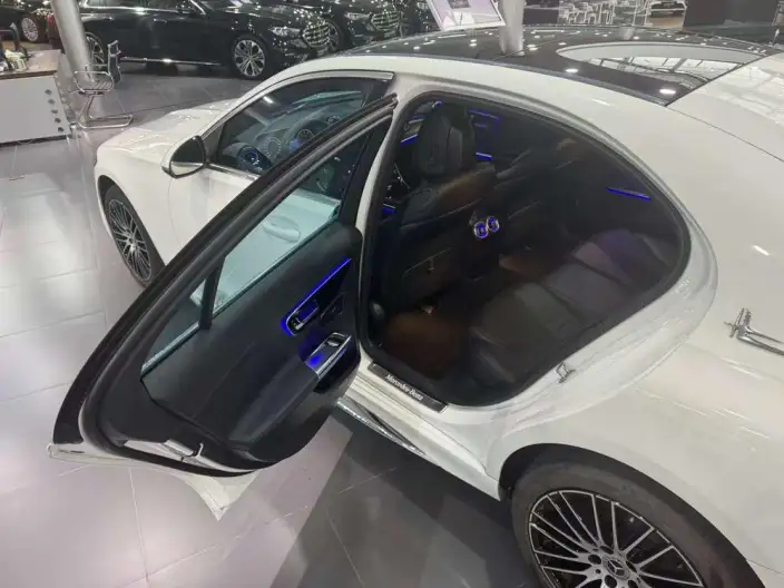Mercedes-Benz C-Class 2022 Model C 260 L Sports Edition – фото 9