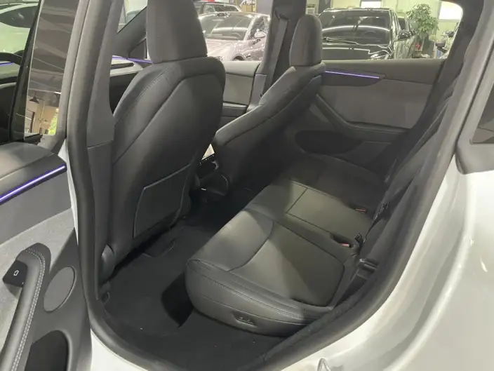 Model Y 2026 Model Rear-wheel drive version – фото 10
