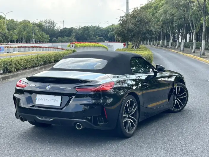 BMW Z4 2023 Model sDrive 25i M Sports Set – фото 5