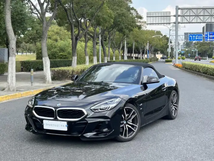 BMW Z4 2023 Model sDrive 25i M Sports Set – фото 9