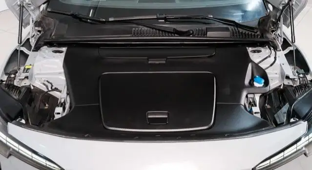 Volvo EX30 2025 Model Rear Drive Long Battery Life Pro Edition Ultra – фото 6