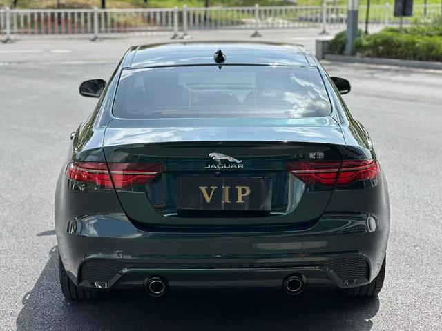 Jaguar XEL 2022 2.0T 250PS R-DYNAMIC S Advance Sport – фото 8