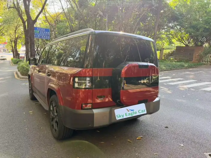 Titan 7 PHEV 2025 Model 190KM 4WD Ultra Edition