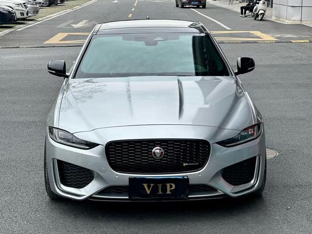 Jaguar XEL 2021 2.0T 250PS Black Sport – фото 2