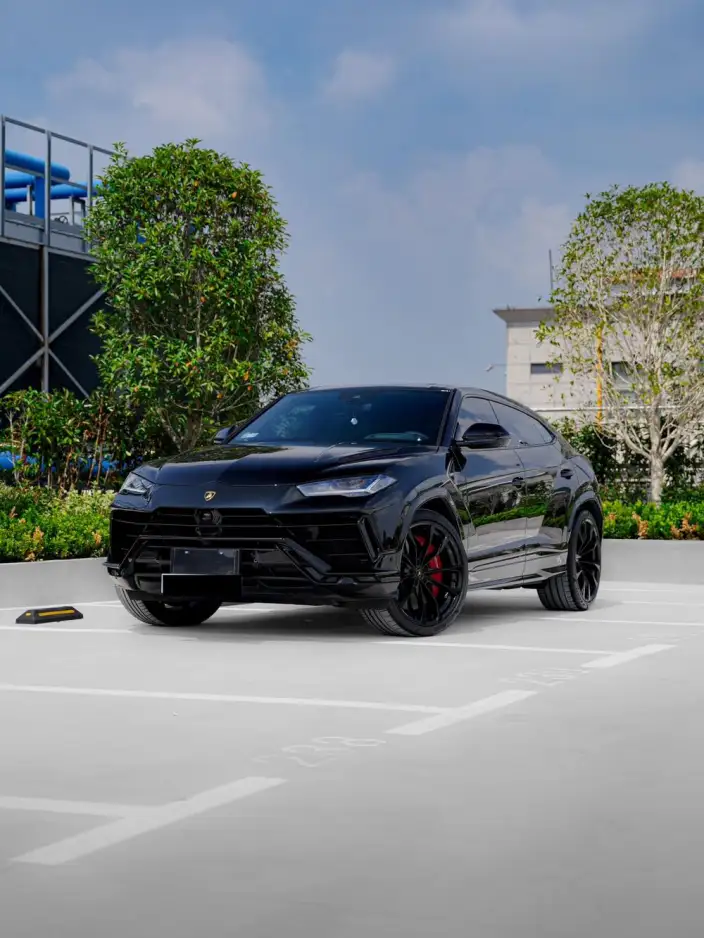 Urus 2023 Model 4.0T V8 S – фото 1