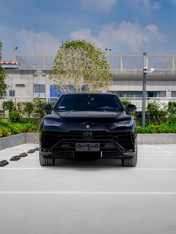 Urus 2023 Model 4.0T V8 S – фото 2