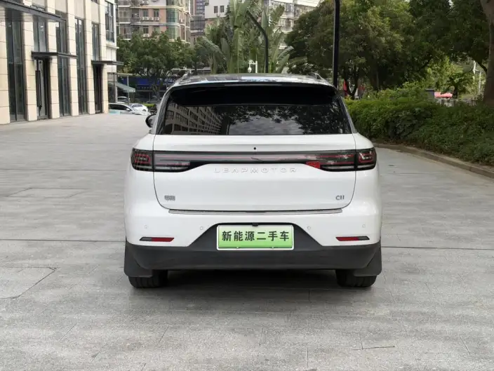 Leapmotor C11 2027 Model EV Edition 640 LiDAR Zhizun Edition – фото 5