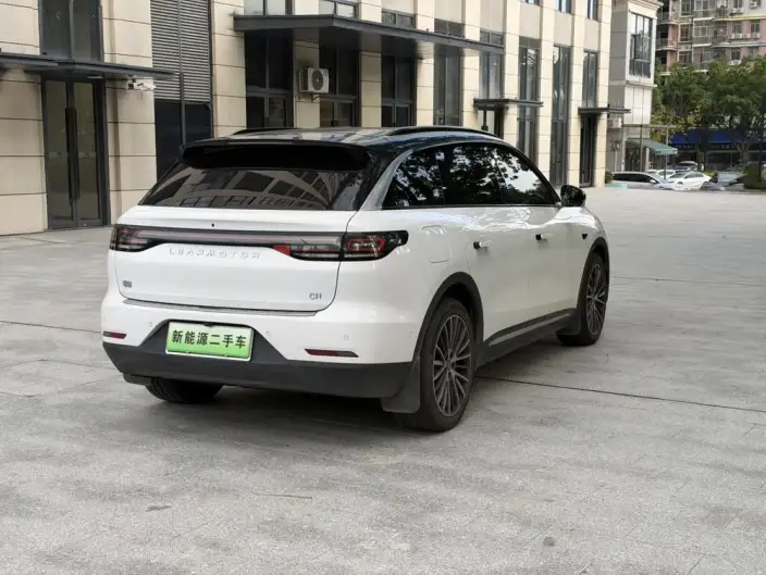 Leapmotor C11 2027 Model EV Edition 640 LiDAR Zhizun Edition – фото 6