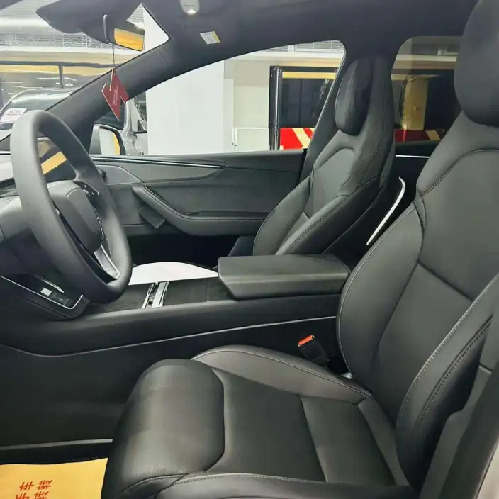 Model Y L 2026 Model Standard Edition – фото 9