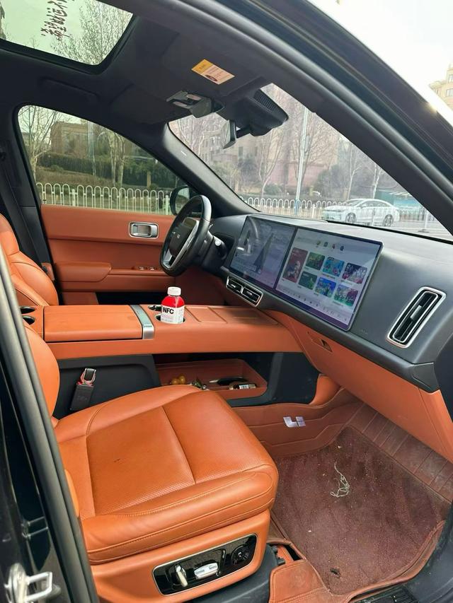 Li Auto L9 2023 Pro – фото 7