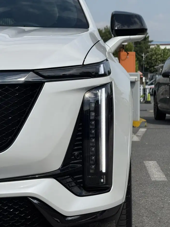 Cadillac XT5 2025 Model 28T 4WD Luxury Model – фото 5