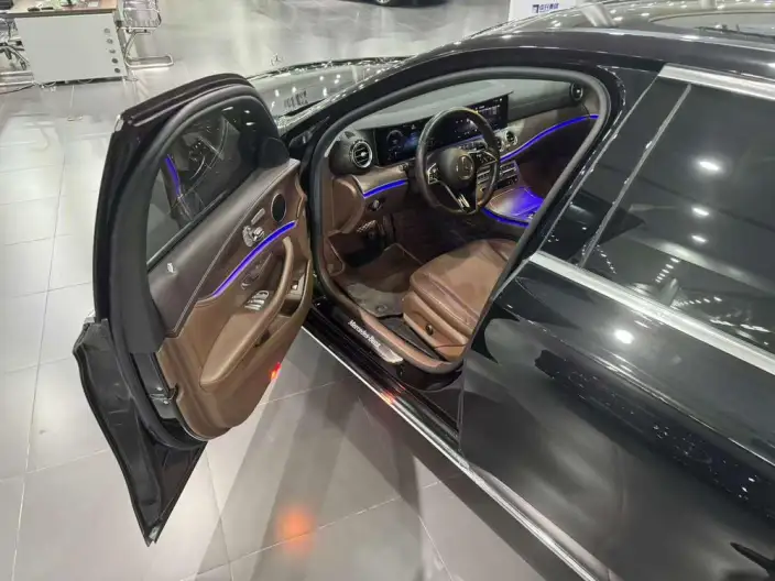 Mercedes-Benz E-Class 2022 Model E 300 L Fashion Model sedan – фото 9