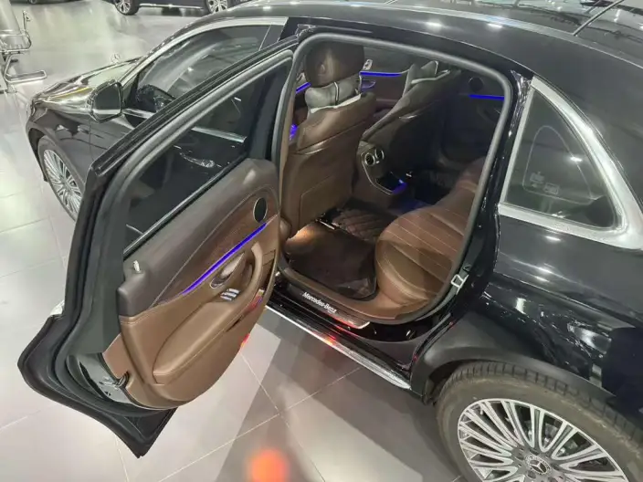 Mercedes-Benz E-Class 2022 Model E 300 L Fashion Model sedan – фото 10
