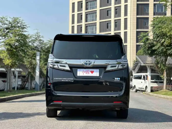 Vellfire 2021 Model Toyota Crown Hybrid 2.5L HV Premium Edition – фото 4