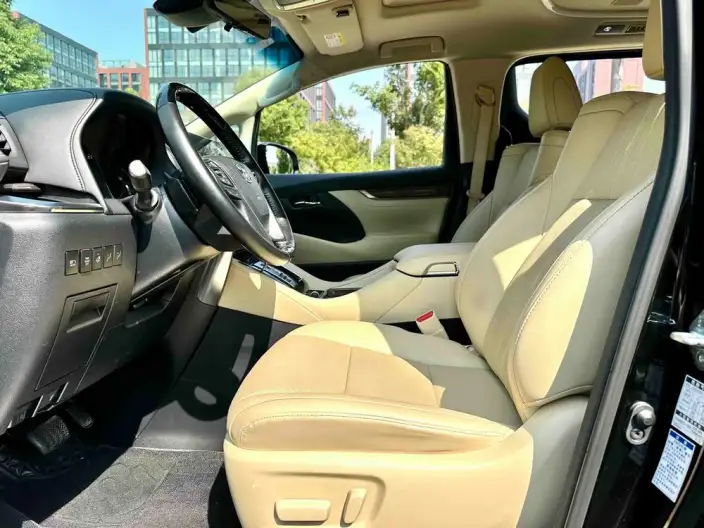 Vellfire 2021 Model Toyota Crown Hybrid 2.5L HV Premium Edition – фото 10