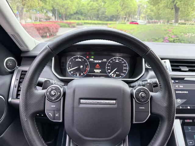 Range Rover Sport 2016 модификация 3.0T параллельный импорт Imported – фото 9