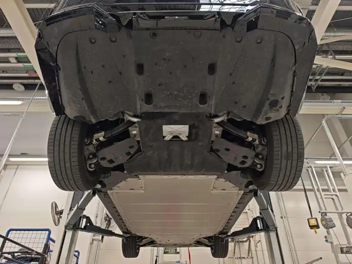 BMW i5 2025 Model eDrive35L M Sports Set – фото 10