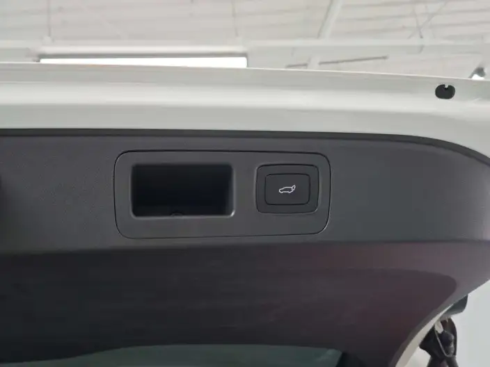 Maxus G70 2024 Model 2.0T Automatic Luxury Edition 7 seat – фото 9