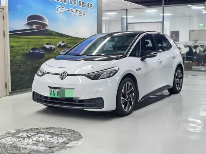Volkswagen ID.3 2023 Model Pure Smart Edition – фото 1
