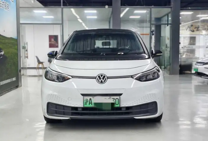 Volkswagen ID.3 2023 Model Pure Smart Edition – фото 2
