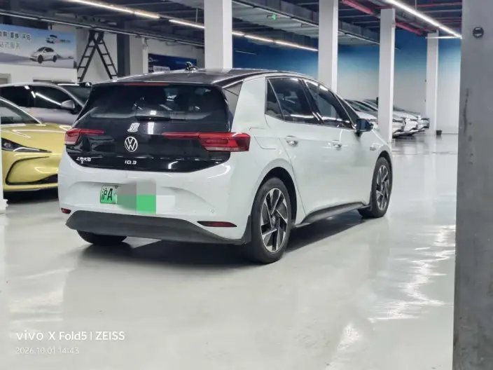 Volkswagen ID.3 2023 Model Pure Smart Edition – фото 4
