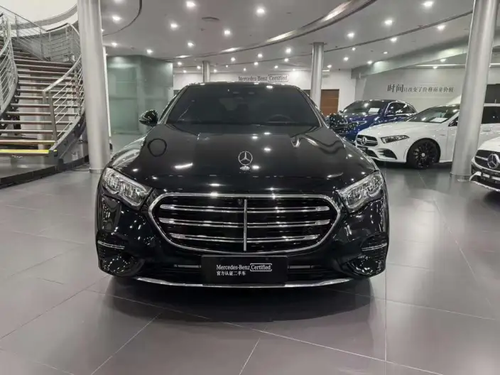 Mercedes-Benz E-Class 2024 Model E 300 L Fashion Model sedan – фото 2