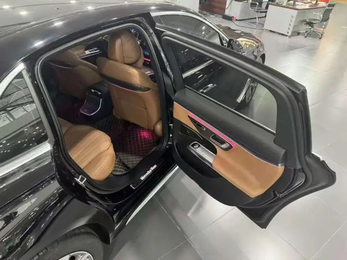 Mercedes-Benz E-Class 2024 Model E 300 L Fashion Model sedan – фото 9