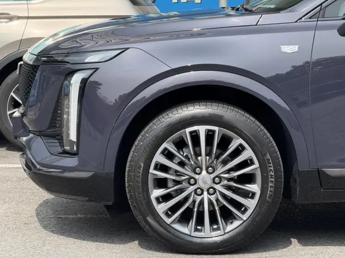 Cadillac XT5 2025 Model 28T 4WD Luxury Model
