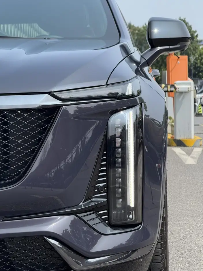 Cadillac XT5 2025 Model 28T 4WD Luxury Model – фото 6