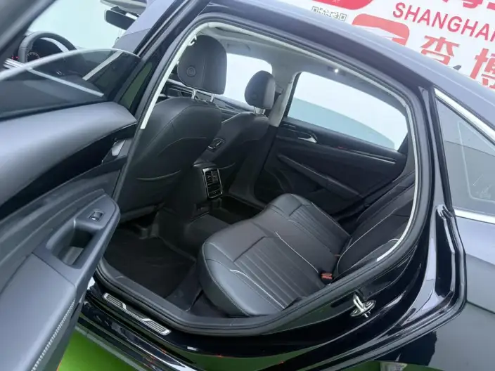 Volkswagen Passat 2022 Model 330TSI Elite Edition – фото 8